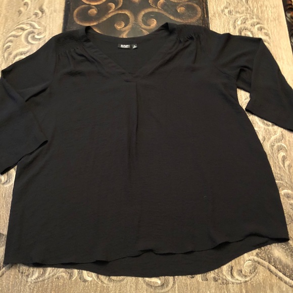 a.n.a. woman Tops - Ladies black blouse, sz 1X